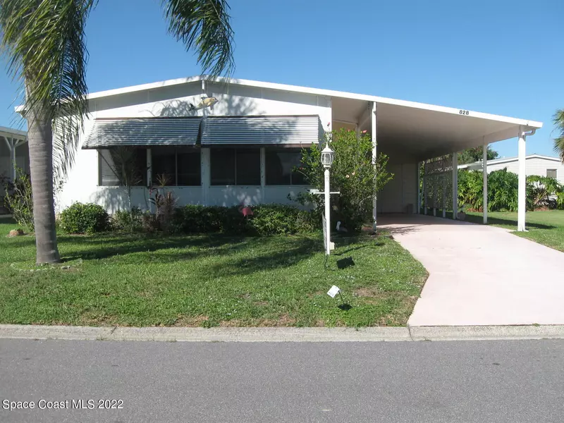 828 Wren CIR, Sebastian, FL 32976