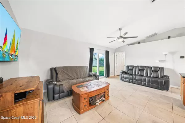 Palm Bay, FL 32909,2207 Cogan DR