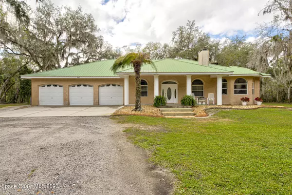 3333 Aloha LN, Mims, FL 32754