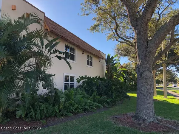 715 E 20th ST #102, Vero Beach, FL 32960