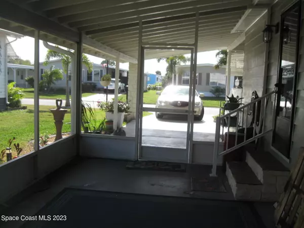 Micco, FL 32976,950 Frangi Pani  Drive DR