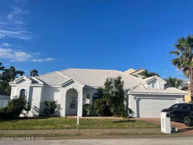 154 Seaview ST, Melbourne Beach, FL 32951