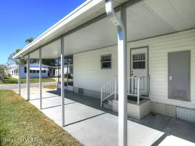 Barefoot Bay, FL 32976,821 Thrush CIR