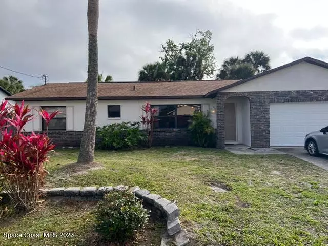 1332 Canterbury LN, Rockledge, FL 32955