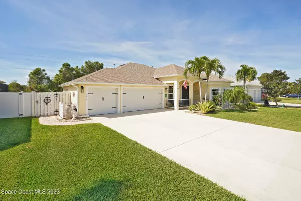 Rockledge, FL 32955,544 Glenbrook CIR