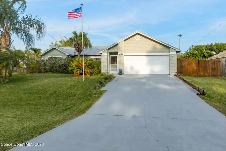 1671 Cranfield TER SE, Palm Bay, FL 32909