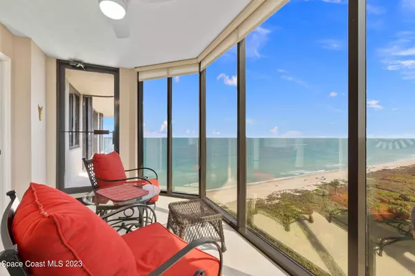 Hutchinson Island, FL 34949,4000 N Highway A1a #1202