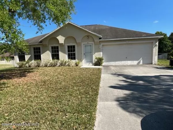 1019 Early DR NW, Palm Bay, FL 32907