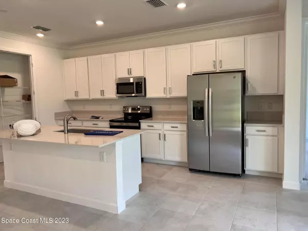 Palm Bay, FL 32907,512 Veridian CIR NW