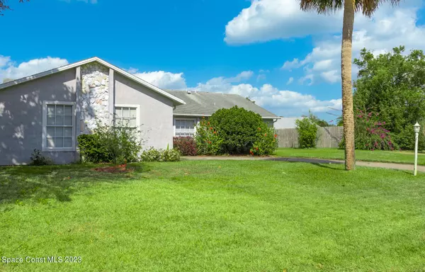 Titusville, FL 32796,4880 Yew CT