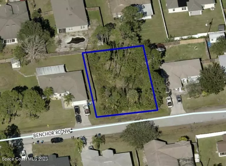 241 Benchor RD NW, Palm Bay, FL 32907