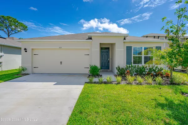 305 Sunset View DR, Edgewater, FL 32141