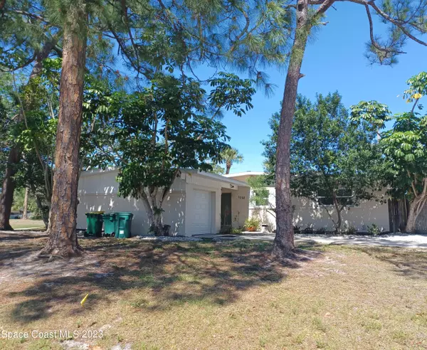 1052 Myrtle LN, Cocoa, FL 32922