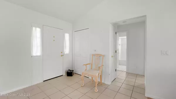 Malabar, FL 32950,1055 Hollow Brook LN