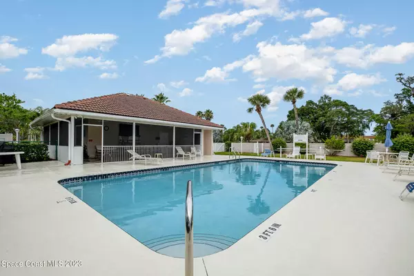 Vero Beach, FL 32962,255 Grand Royale CIR #106