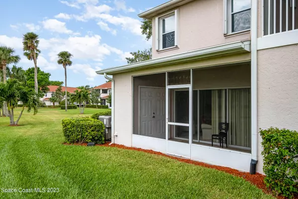 Vero Beach, FL 32962,255 Grand Royale CIR #106