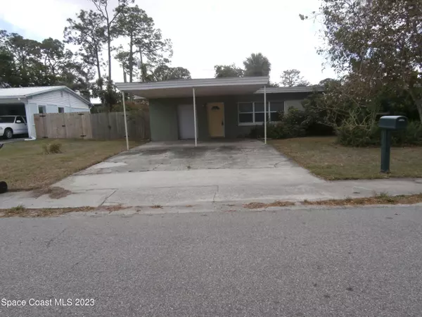 2225 Anna DR, Titusville, FL 32796