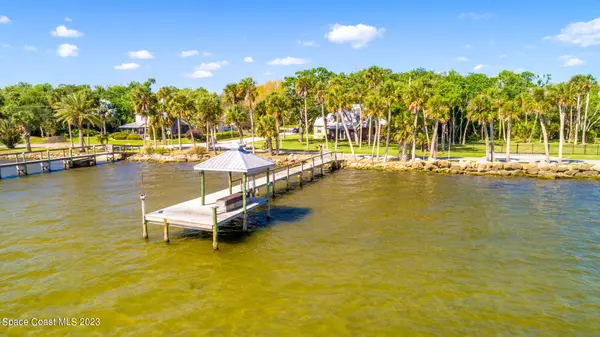 Cocoa, FL 32926,3809 N Indian River DR