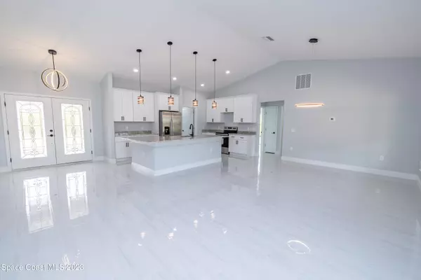 Palm Bay, FL 32909,1918 Trapper AVE SE