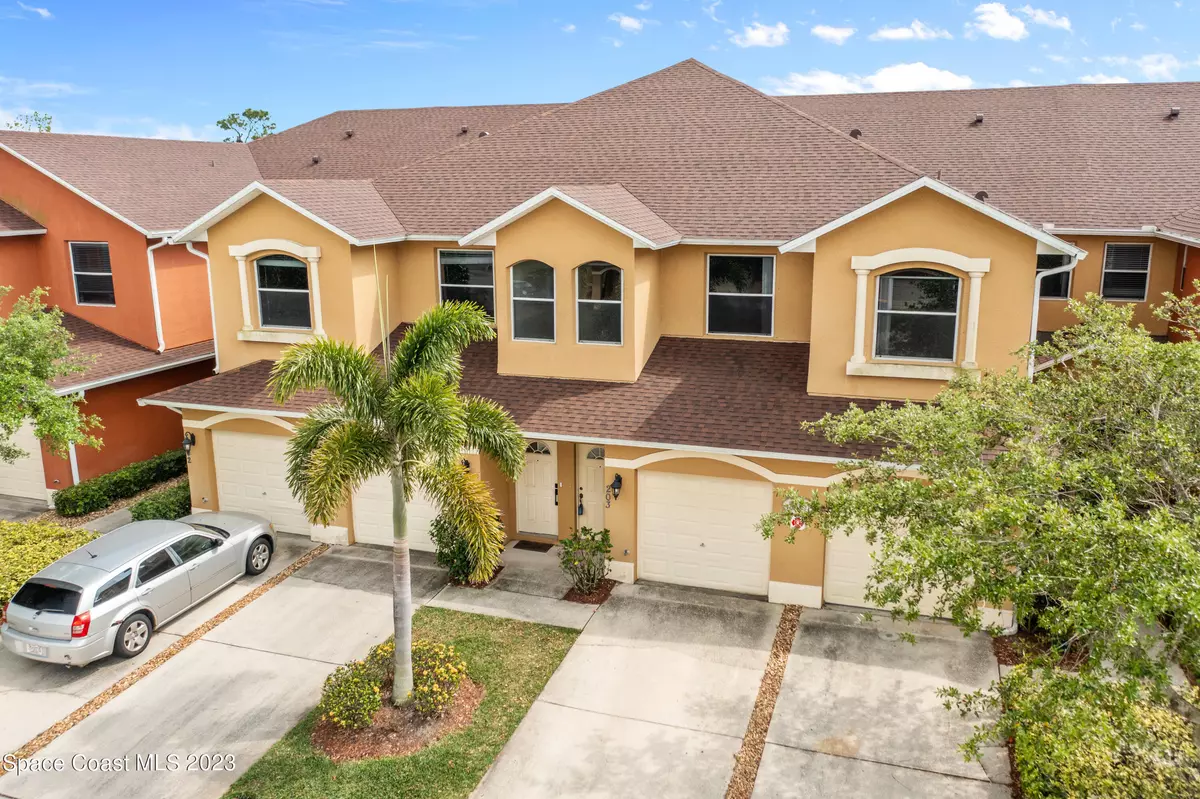 Rockledge, FL 32955,907 Ocaso LN #203