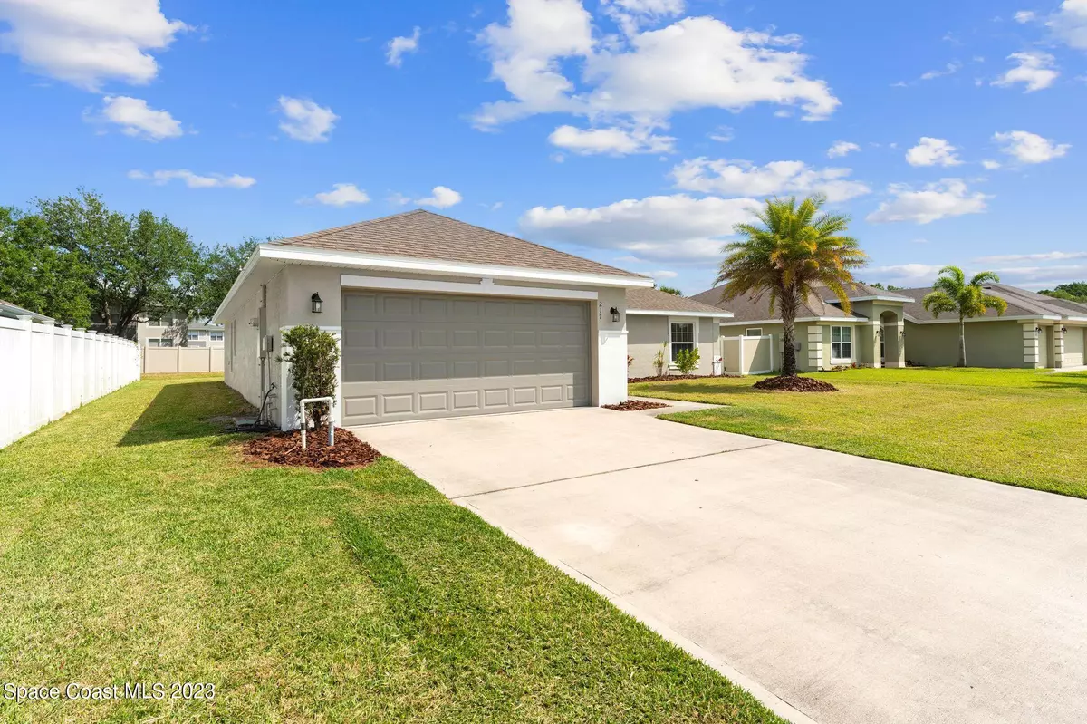 Palm Bay, FL 32908,217 Paquita CIR