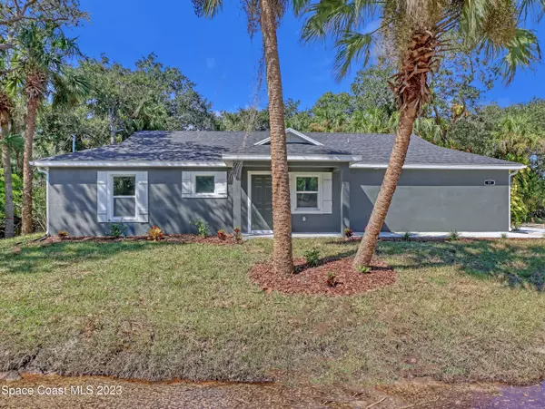 11 Pearl ST, Cocoa, FL 32926