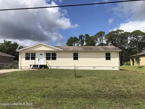 1882 Jupiter BLVD SW, Palm Bay, FL 32908