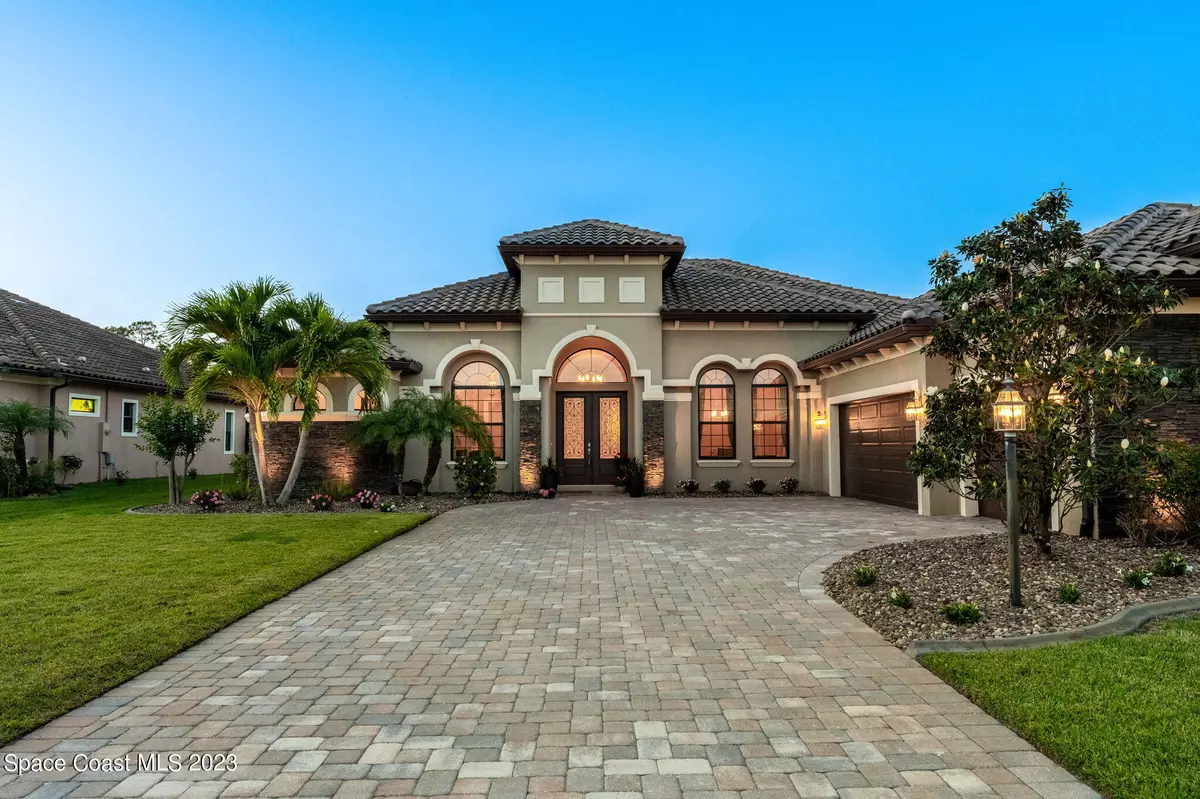 Rockledge, FL 32955,814 Lorenza PL