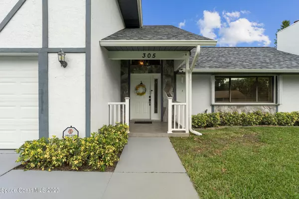 305 Mockingbird LN, Merritt Island, FL 32953