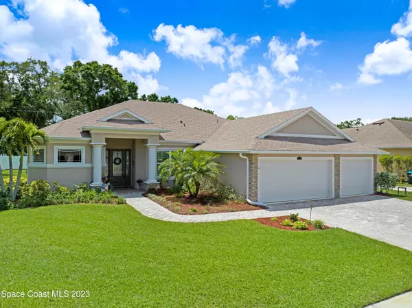 160 Via Catalano CT NE, Palm Bay, FL 32907