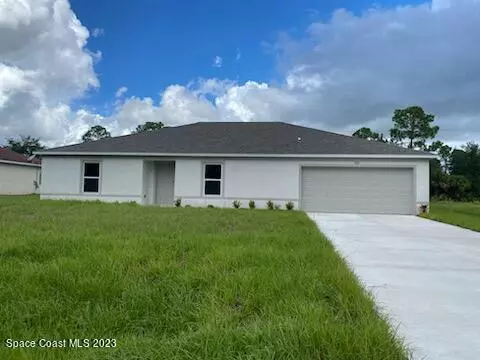 223 Crescent ST SE, Palm Bay, FL 32909