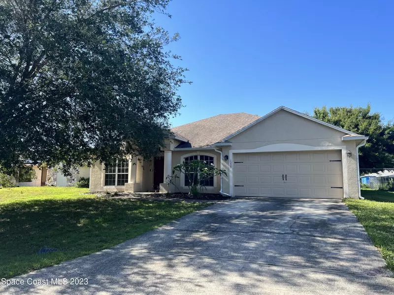 1259 Waterway ST SW, Palm Bay, FL 32908