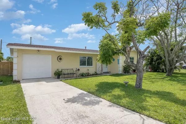 830 Manderine ST, Merritt Island, FL 32953