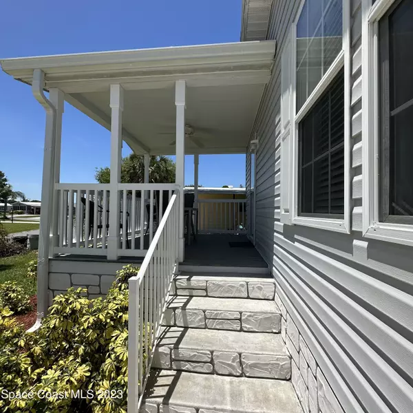 Barefoot Bay, FL 32976,808 Bougainvillea CIR