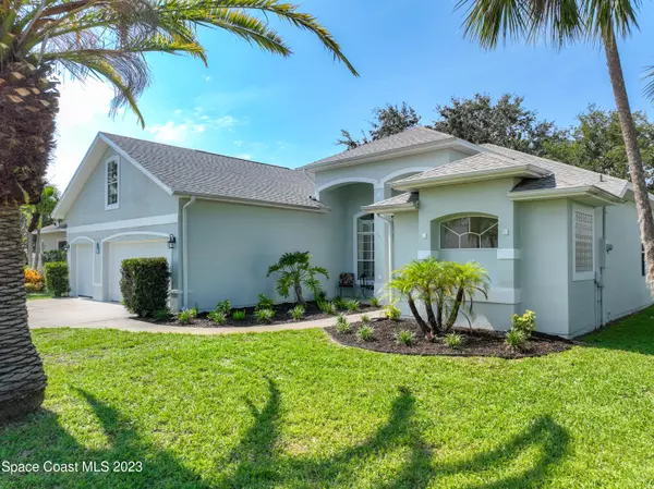 220 Sykes Loop DR, Merritt Island, FL 32953