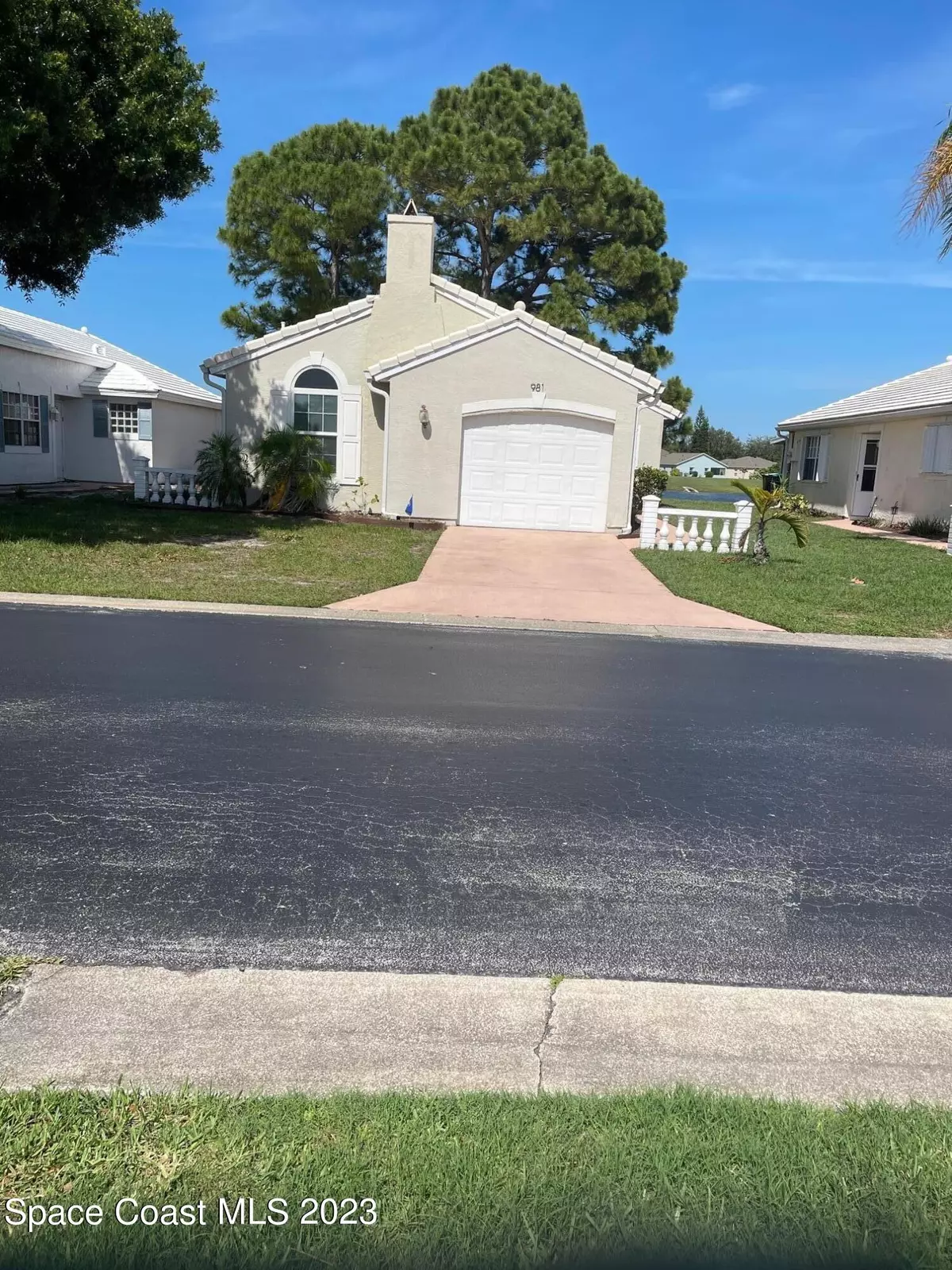 Palm Bay, FL 32905,981 Wateroak DR NE