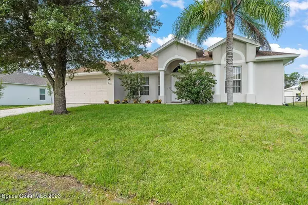 322 Warner RD SW, Palm Bay, FL 32908