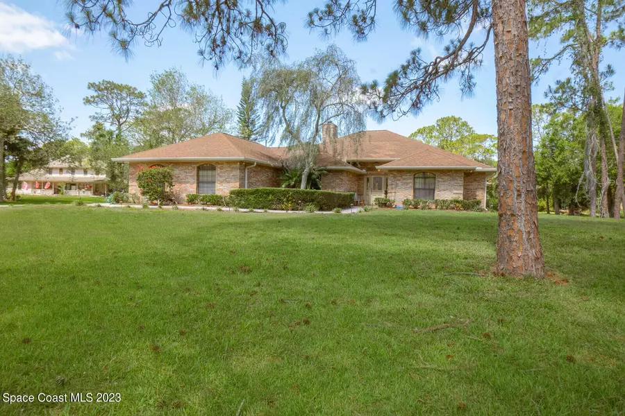 2930 Brandywine LN, Melbourne, FL 32904