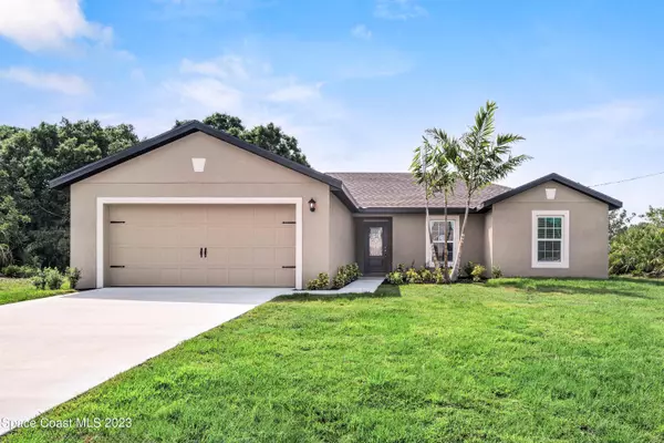 1247 Stadt RD NW, Palm Bay, FL 32907