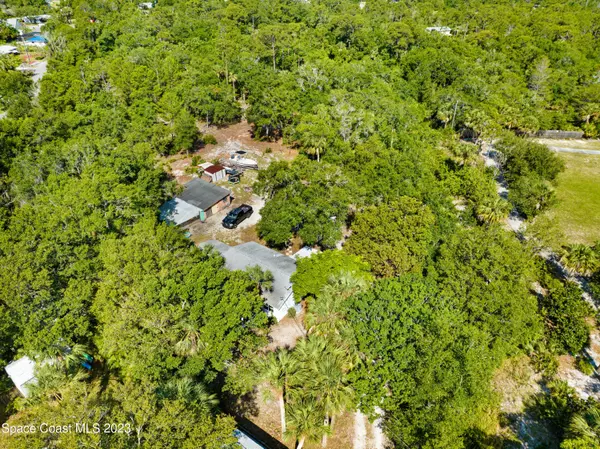 Sebastian, FL 32976,9706 Holly ST