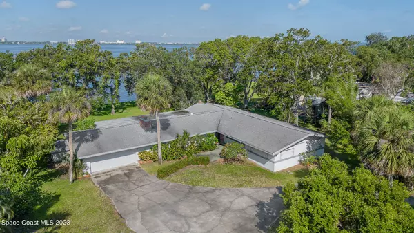 710 N Riverside DR, Indialantic, FL 32903