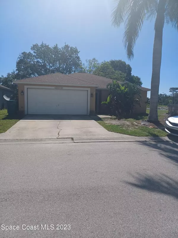 4313 Gamwell DR, Melbourne, FL 32935