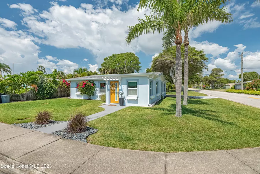 172 Woodland AVE, Cocoa Beach, FL 32931