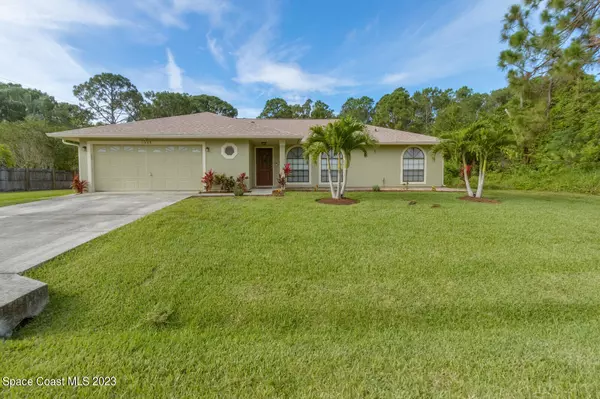 1468 Napanee ST NW, Palm Bay, FL 32907