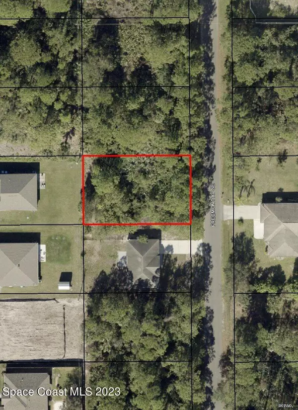 2756 Freemont AVE SE, Palm Bay, FL 32909