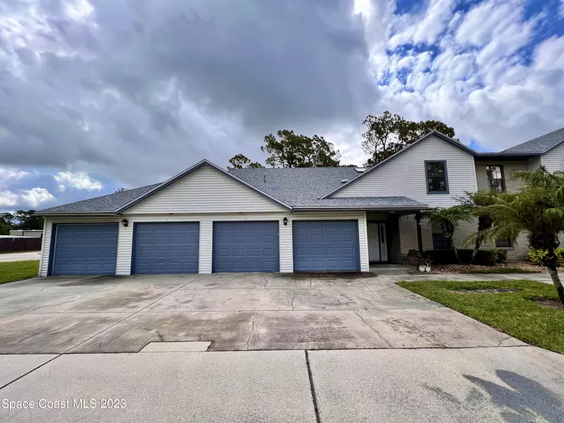 9045 York LN #15, West Melbourne, FL 32904