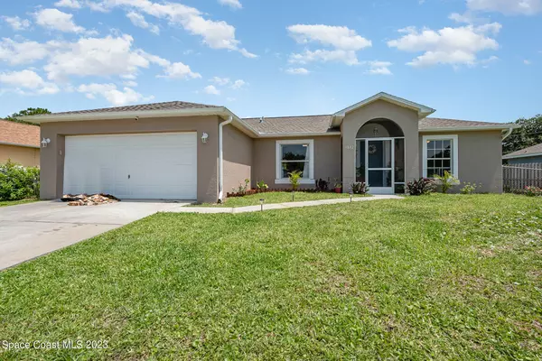 1072 Welco ST SE, Palm Bay, FL 32909