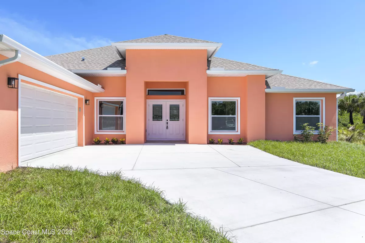 Palm Bay, FL 32908,657 Amy CT SW