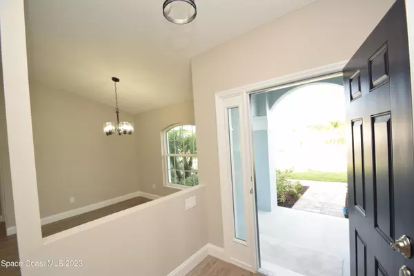 Palm Bay, FL 32908,1254 Captiva Island CIR SW