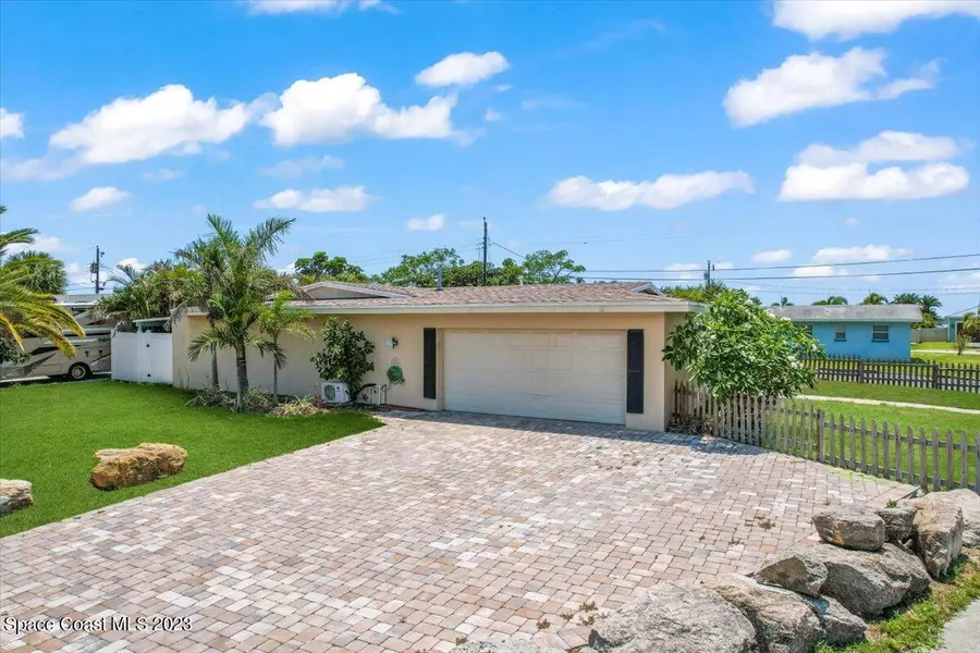 465 Newfound Harbor DR, Merritt Island, FL 32952